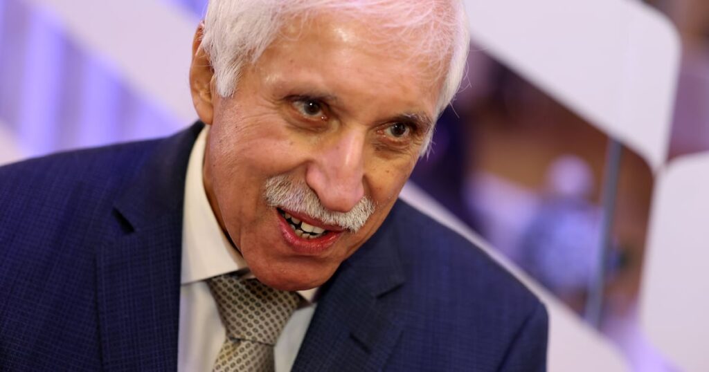 Pakistan expects more UAE investments as economy stabilises, minister says